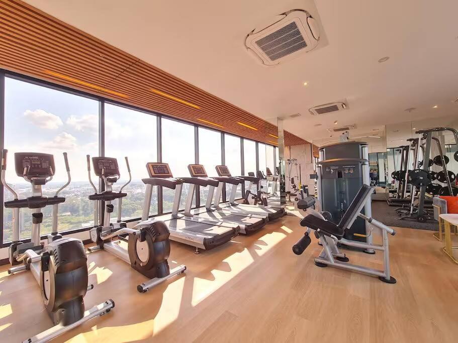 Astra Sky River High Floor,3 Bedrooms 97㎡ 山景房带浴缸 Chiang Mai Exteriör bild