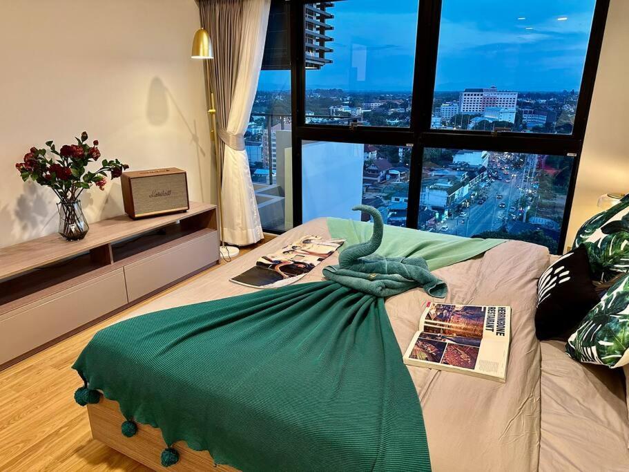 Astra Sky River High Floor,3 Bedrooms 97㎡ 山景房带浴缸 Chiang Mai Exteriör bild