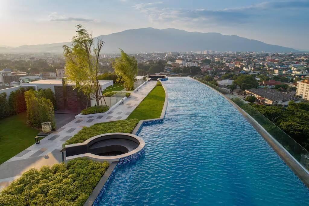 Astra Sky River High Floor,3 Bedrooms 97㎡ 山景房带浴缸 Chiang Mai Exteriör bild